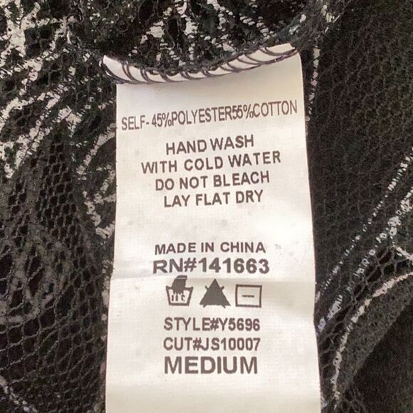 ACEMI MEDIUM BLOUSE TOP LACE SHEER BLACK EMBROIDERED DETAIL - Picture 6 of 6